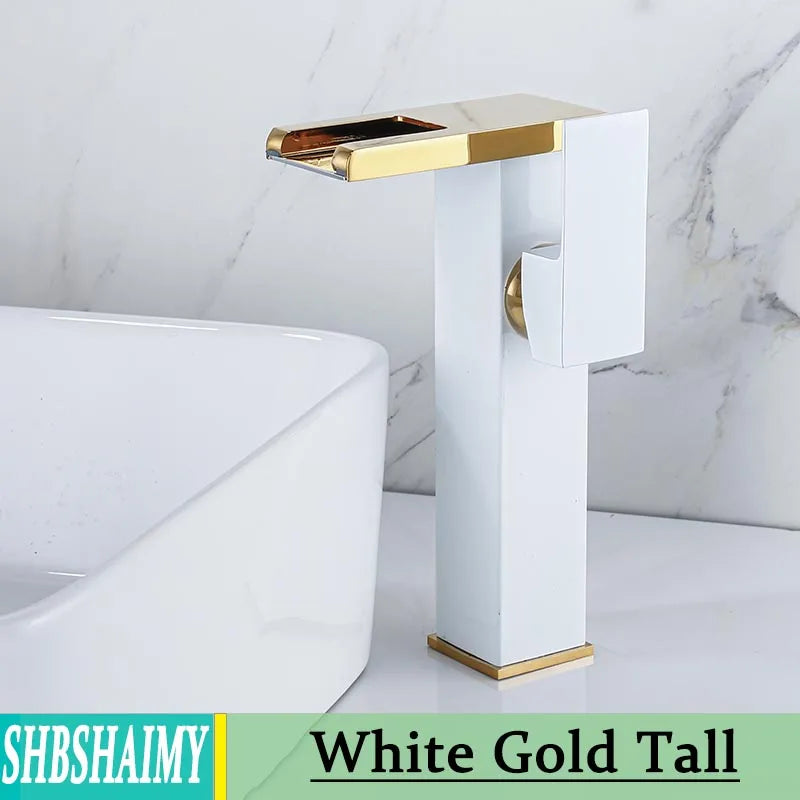 Aquaglow Luxe Faucet
