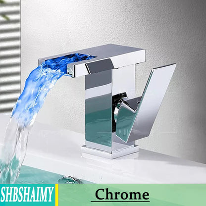 Aquaglow Luxe Faucet